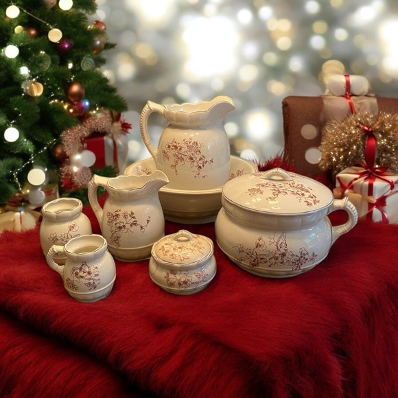 9 piece set antique pitcher, wash basin, chamber pot etc 🥳 - Picture 6 of 10